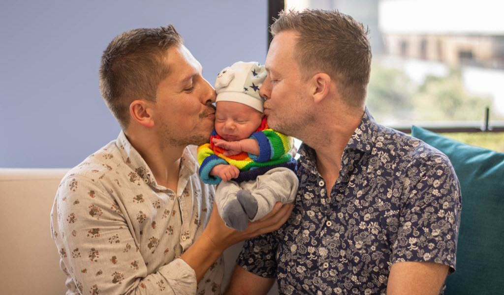 Photo of Ersoy and Kristoffer Wiedemann with their son Anton
